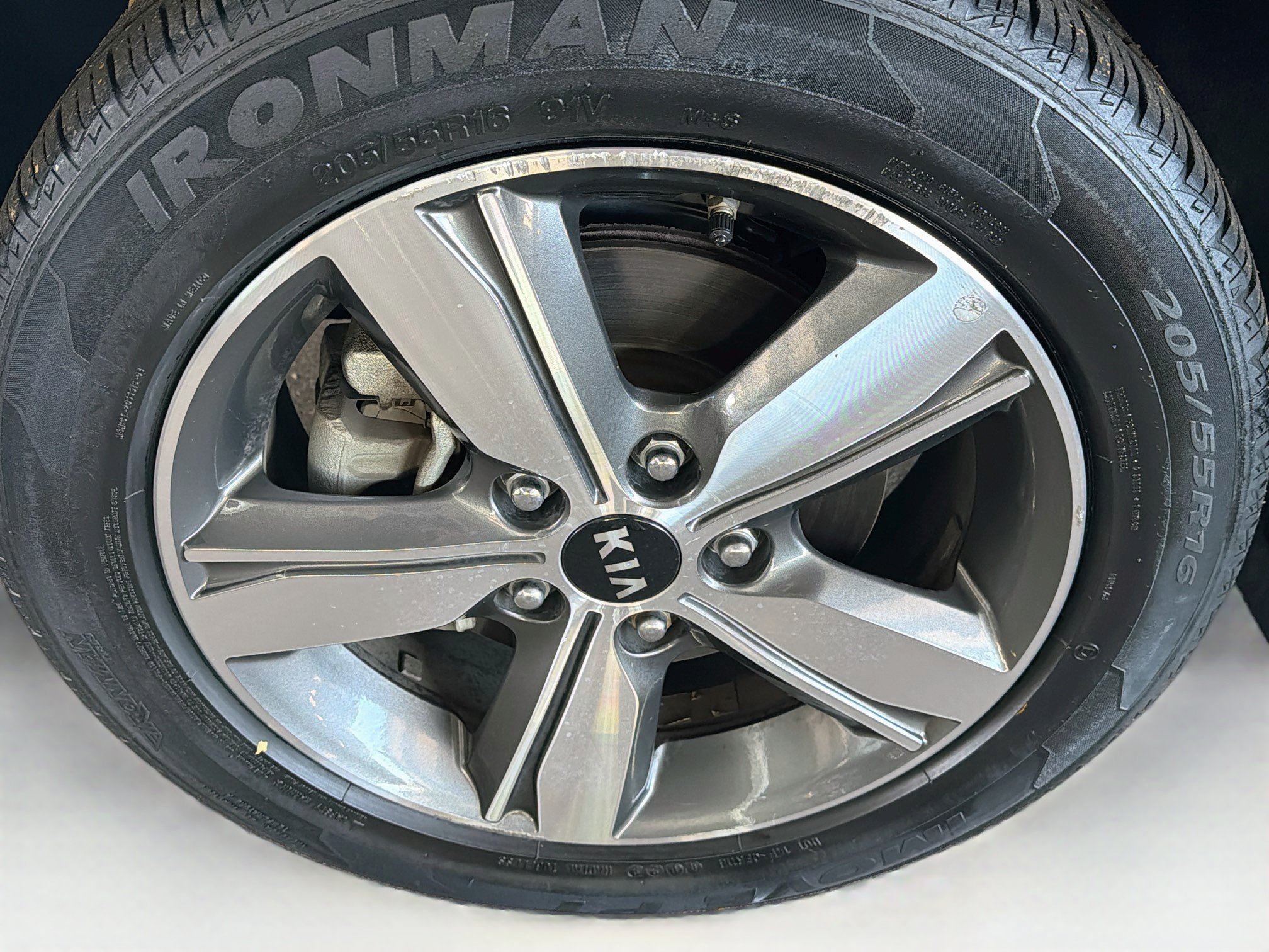 Used 2018 Kia Forte S FWD image 11