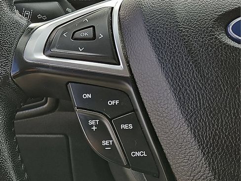 Used 2023 Ford Edge SEL AWD/4WD image 22