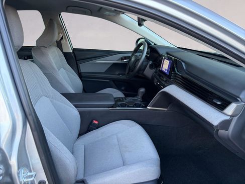 Used 2025 Toyota Camry LE image 15