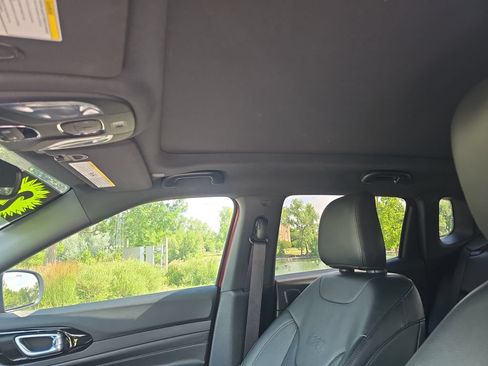 Used 2022 Jeep Compass High Altitude AWD/4WD image 23