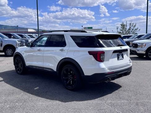 Used 2022 Ford Explorer ST w/ Equipment Group 401A AWD/4WD image 6