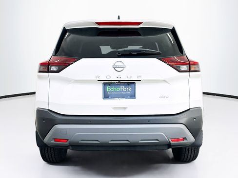 Used 2023 Nissan Rogue S AWD/4WD image 7