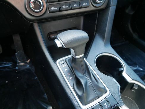 Used 2021 Kia Sportage LX AWD/4WD image 24