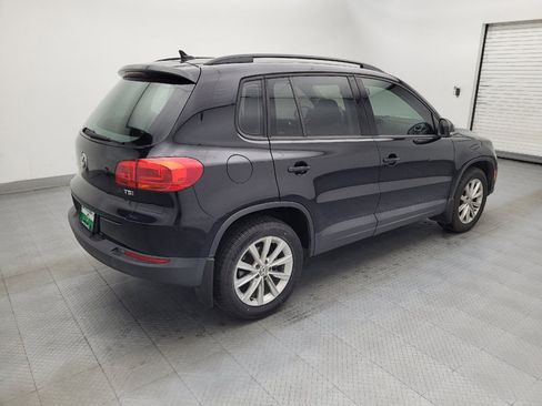 Used 2017 Volkswagen Tiguan S FWD image 10