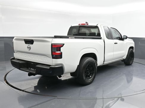 Used 2024 Nissan Frontier S w/ Technology Package image 8