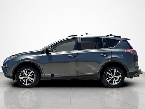 Certified 2017 Toyota RAV4 XLE w/ Carpet Mat Package FWD image 2