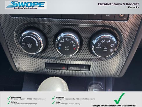 Used 2013 Dodge Challenger R/T image 21