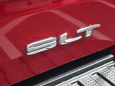 Used 2021 GMC Sierra 1500 SLT w/ SLT Premium Plus Package image 11