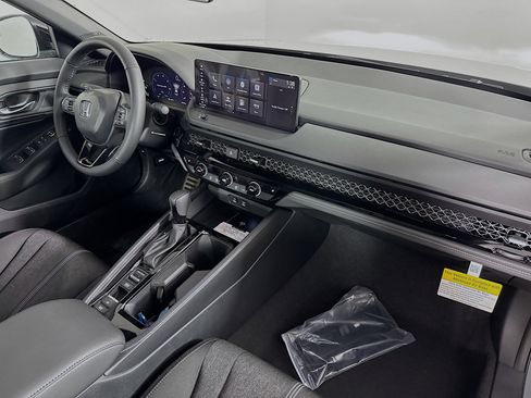 New 2025 Honda Accord Sport image 35