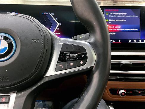 Used 2024 BMW i4 eDrive40 w/ M Sport Package RWD image 21