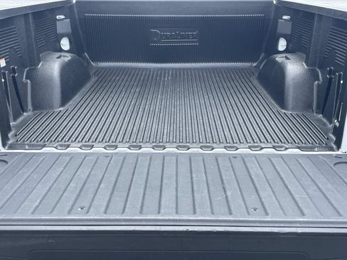 Used 2021 Chevrolet Silverado 1500 RST RWD image 12