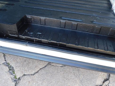 Used 2016 Ford Transit 250 148 Low Roof image 21