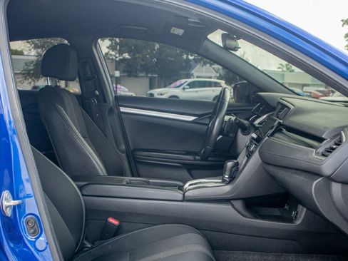 Used 2020 Honda Civic Sport image 17