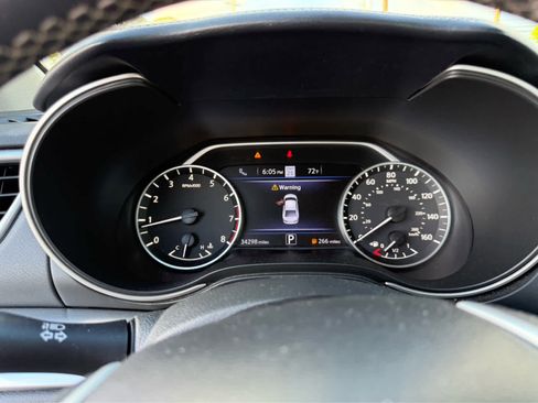 Used 2023 Nissan Maxima SV w/ Floor Mat Group image 7