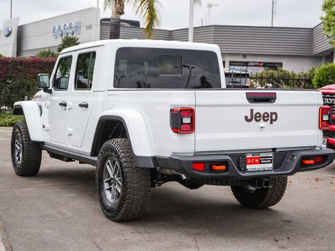 New 2026 Jeep Gladiator Mojave image 8