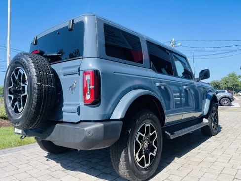 Used 2025 Ford Bronco Outer Banks AWD/4WD image 5