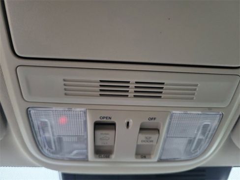 Certified 2022 Honda CR-V EX image 31