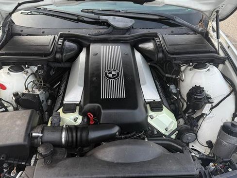 Used 2003 BMW 540i Sedan image 7