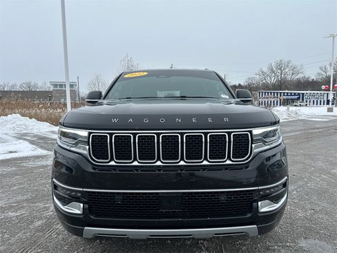 Used 2022 Jeep Wagoneer Series II w/ Premium Group I image 12