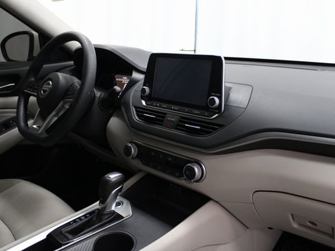 Used 2020 Nissan Altima 2.5 S image 29