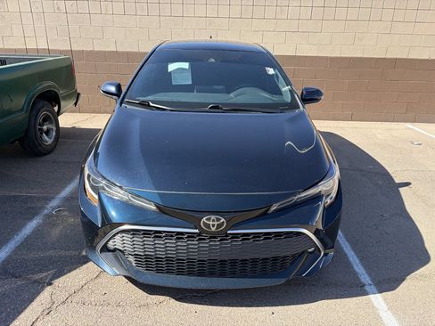 Used 2020 Toyota Corolla XSE w/ Carpet Mat Package FWD image 3