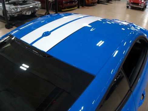 Used 2017 Ford Mustang Shelby GT350 w/ Electronics Package image 23