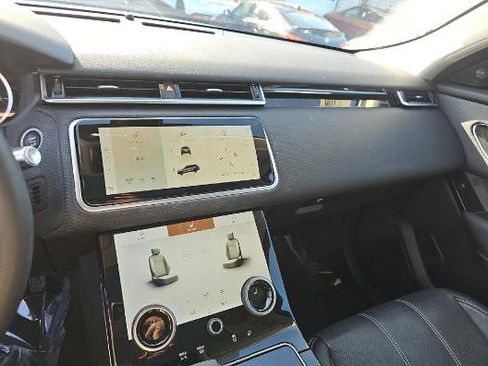 Used 2022 Land Rover Range Rover Velar S image 3