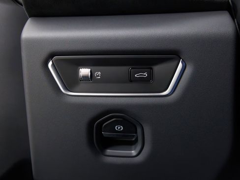 Used 2024 Lotus Emira First Edition image 30