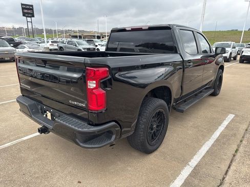 Used 2021 Chevrolet Silverado 1500 Custom image 5
