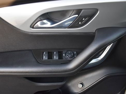Used 2020 Chevrolet Blazer LT image 12