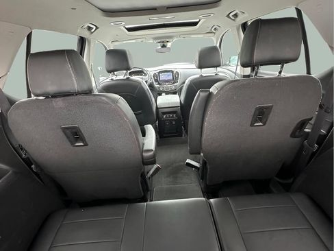 Used 2019 Chevrolet Traverse RS w/ LPO, Floor Liner Package AWD/4WD image 16