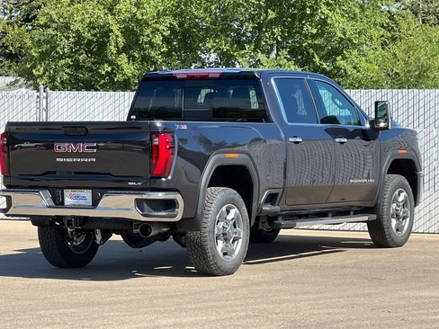 New 2026 GMC Sierra 2500 SLT w/ SLT Premium Package AWD/4WD image 4