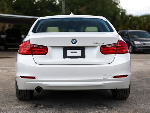 Used 2014 BMW 320i Sedan RWD image 7