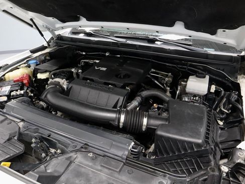 Certified 2023 Nissan Frontier SV w/ Tow Package image 17