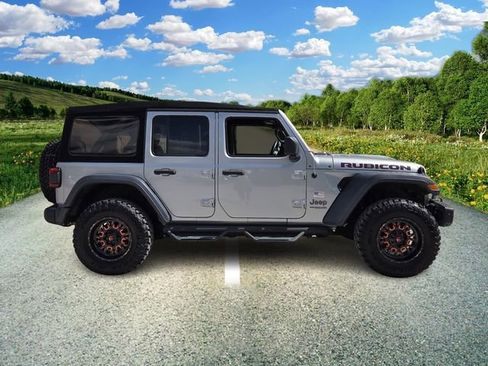 Certified 2019 Jeep Wrangler Unlimited Rubicon AWD/4WD image 7