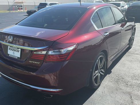 Used 2016 Honda Accord Sport image 5