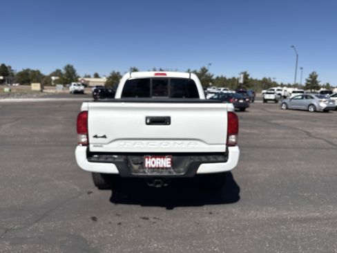 Used 2021 Toyota Tacoma SR w/ SX Package image 7