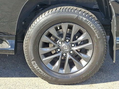 Used 2023 Lexus GX 460 Premium image 7