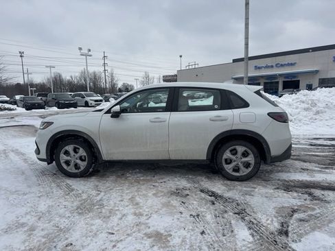 Used 2023 Honda HR-V LX image 10