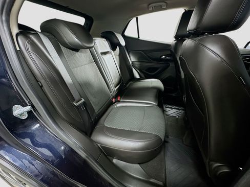 Used 2022 Buick Encore Preferred w/ Safety Package image 27