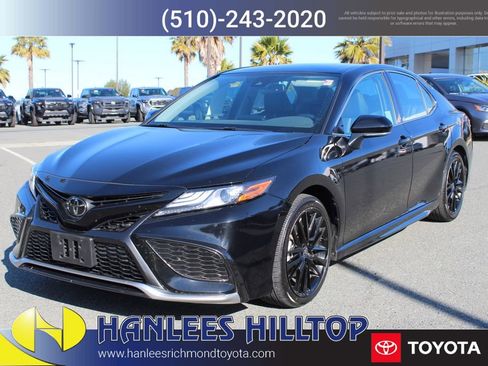 Used 2024 Toyota Camry XSE image 3