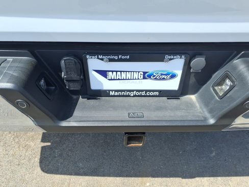 Used 2023 Ford F150 XLT AWD/4WD image 9