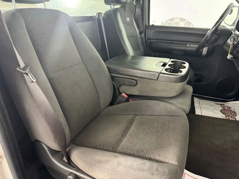 Used 2007 Chevrolet Silverado 2500 LT w/ 1LT Convenience Package image 27
