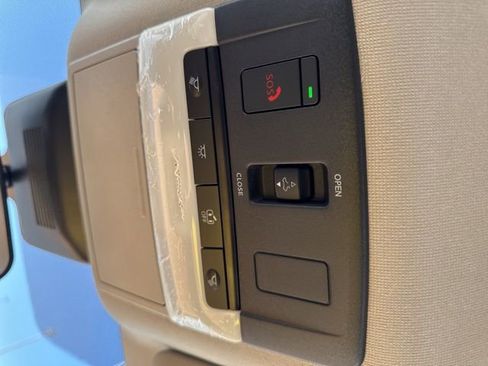 New 2025 Nissan Sentra SV w/ SV Premium Package image 23