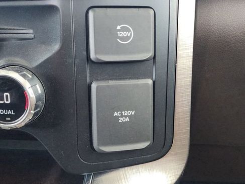 Used 2021 Ford F150 King Ranch w/ Equipment Group 601A High AWD/4WD image 40