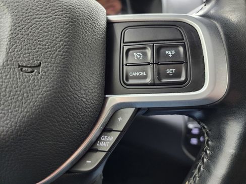Used 2022 RAM 2500 Big Horn w/ Night Edition image 17