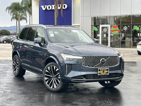 New 2026 Volvo XC90 B6 Plus w/ Protection Package Premier image 1
