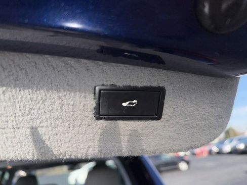 Used 2010 Porsche Cayenne Base image 9