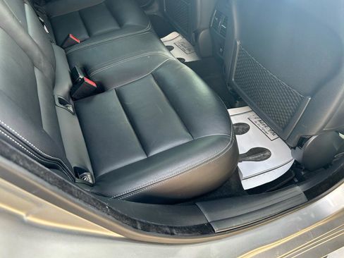 Used 2018 INFINITI QX30 image 11