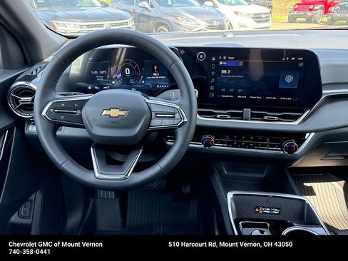 New 2026 Chevrolet Equinox LT AWD/4WD image 15